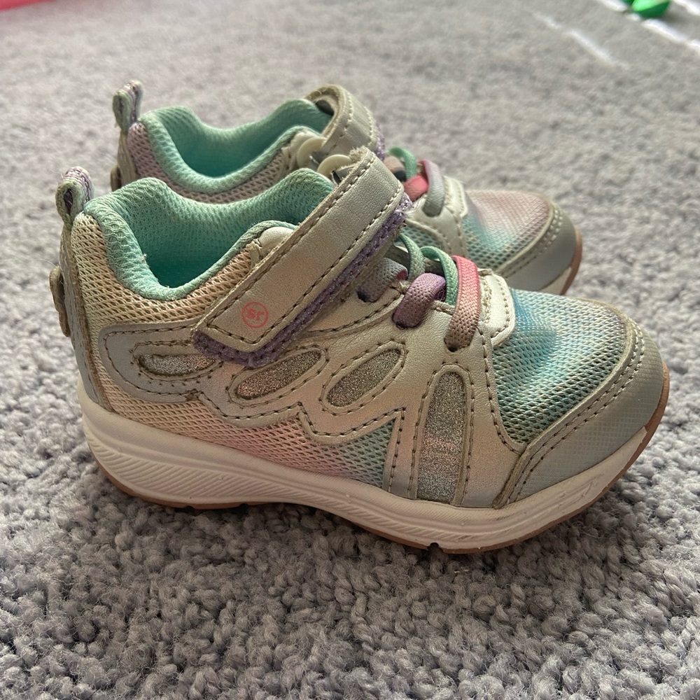 Stride Right Light Up Sneakers
